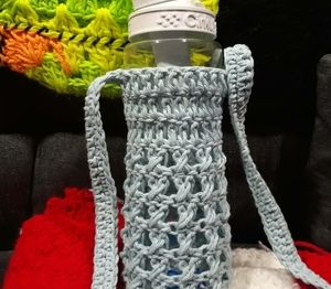 Cirkul water bottle sling